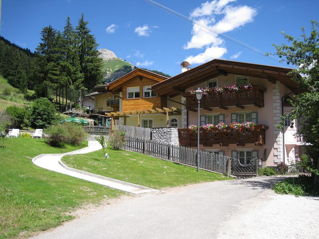 Appartamenti Residence Rodolon Campestrin Exterior photo
